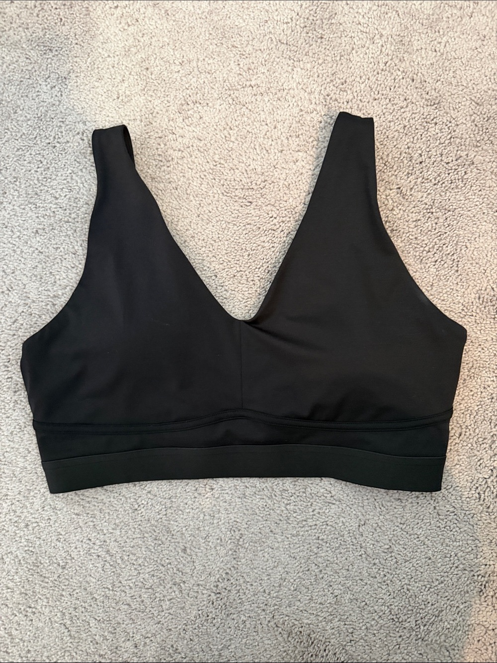Fabletics Black V-Neck Wireless Sports Bralette NWOT